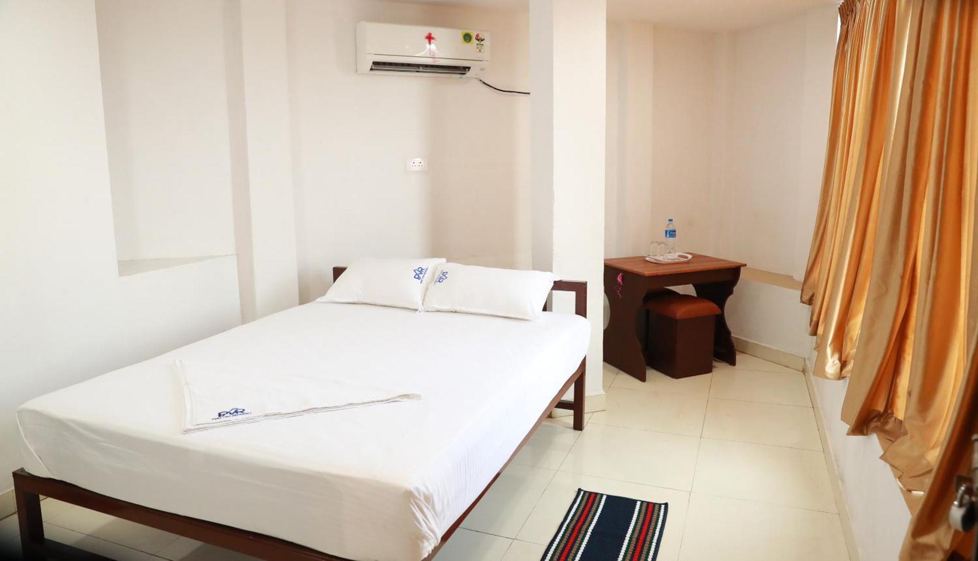 Port View Residency Pvr Hotel Nedumbassery Exterior photo