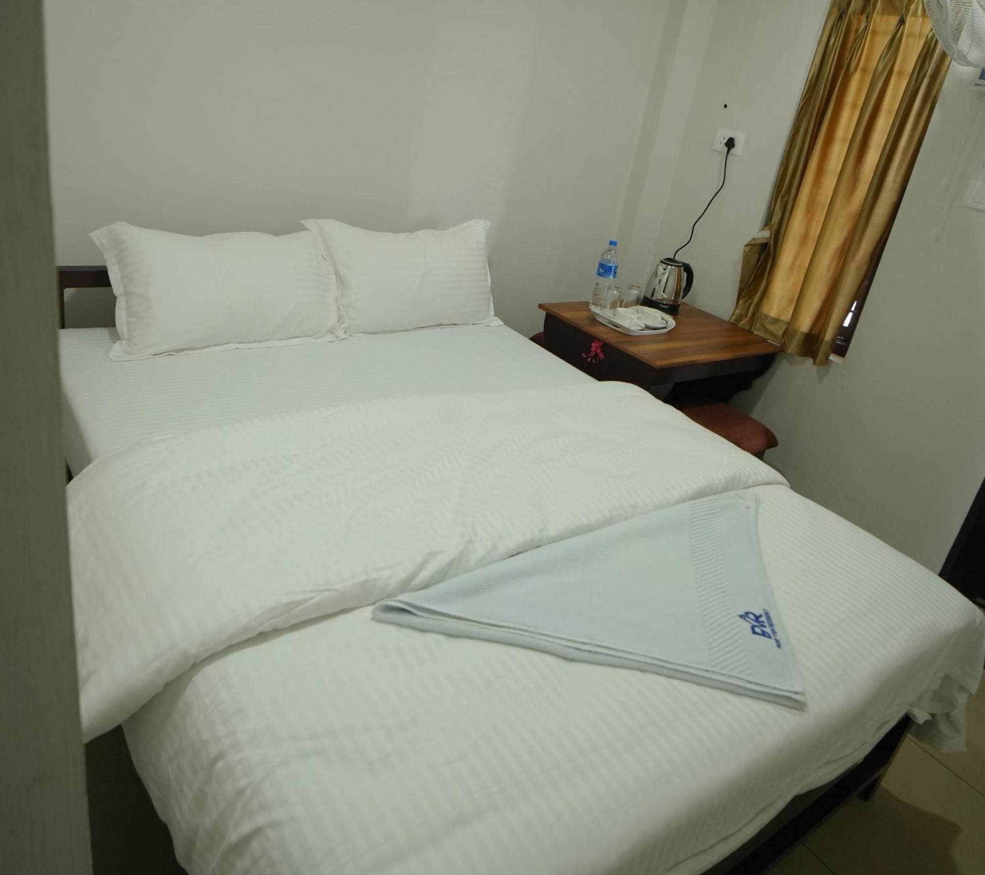 Port View Residency Pvr Hotel Nedumbassery Exterior photo