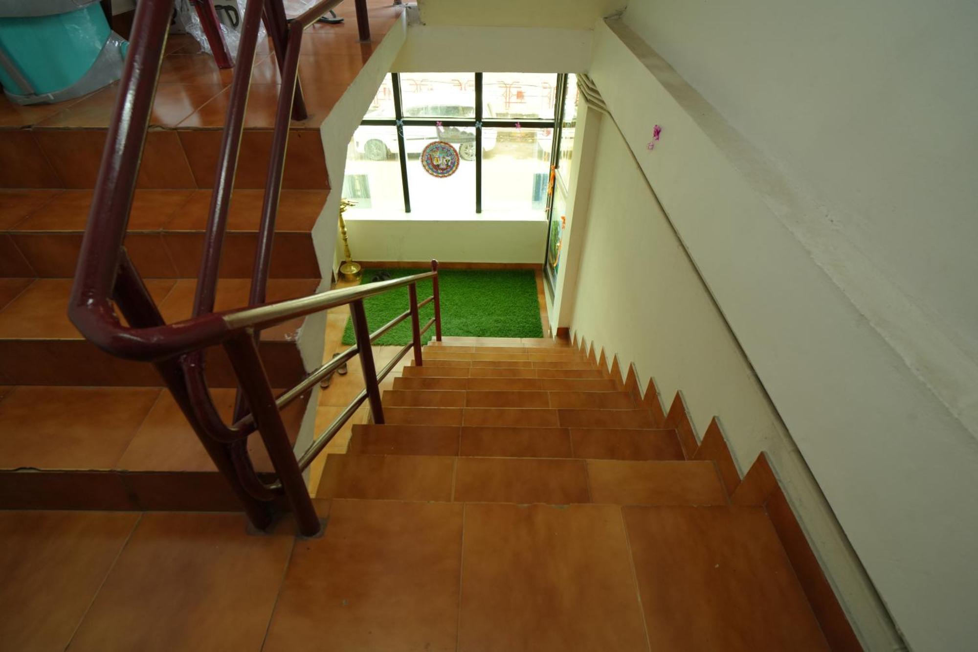 Port View Residency Pvr Hotel Nedumbassery Exterior photo
